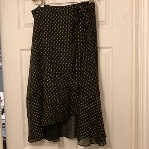 Ava & Aiden black and gold wrap skirt NWT
